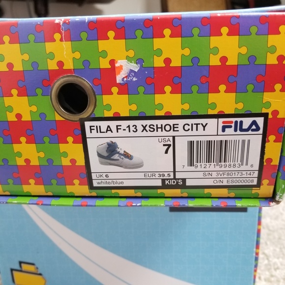 Fila F-13 "Autism Puzzle" Sneakers Sz 7 - Picture 7 of 7
